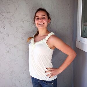 Kimichi & Blue lightweight cream tank